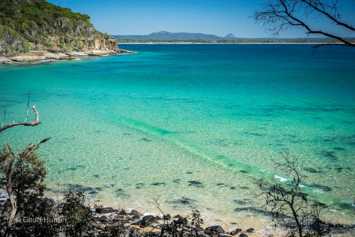 rolling wave at Noosa_